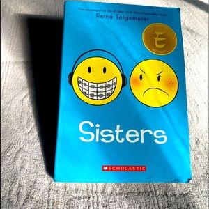 Graphic Novel, Sisters by Raina Telgemeier🧸❤️‍🔥✨